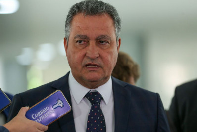 Na véspera da decisão do Copom, Rui Costa diz que BC eleva o juro real do país ao manter Selic