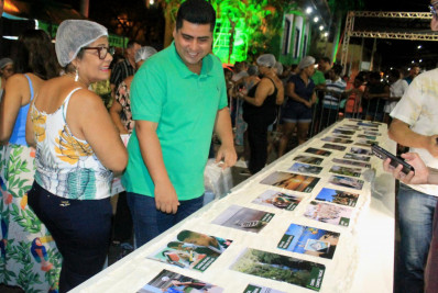 Município comemora aniversário de emancipação político-administrativa com bolo de 28 metros