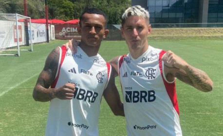 Esperanças para enfrentar o Vasco, Varela e Wesley realizam atividades  físicas em dia de folga do Flamengo, Flamengo