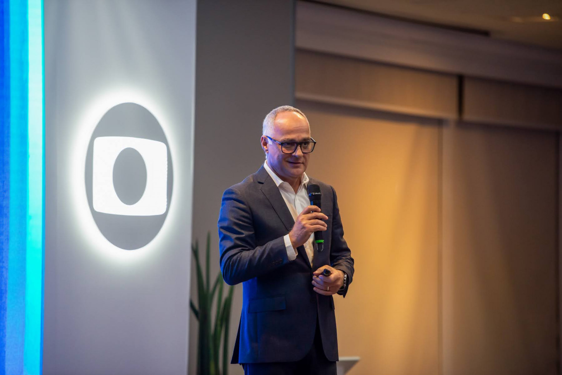 Amauri Soares - Camila Cara / Globo