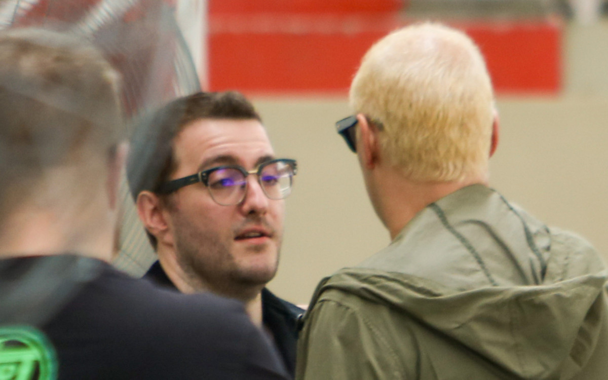 Mike, filho de Canisso, e Supla