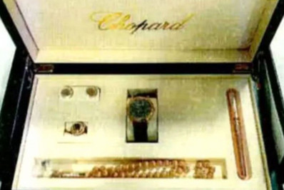 TCU determina que Bolsonaro entregue joias masculinas em até cinco dias