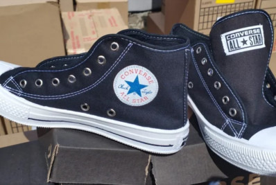 Operação Foco: quase 1000 pares de tênis são apreendidos na BR-040