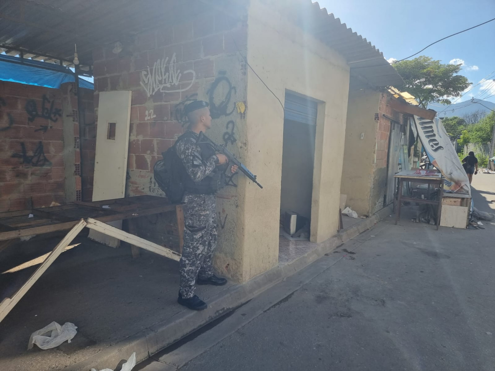 Polícia Militar realiza operação na Cidade de Deus - Divulgação/Polícia Militar