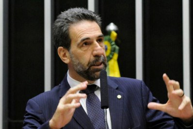 Enio Verri toma posse como novo diretor-geral brasileiro de Itaipu