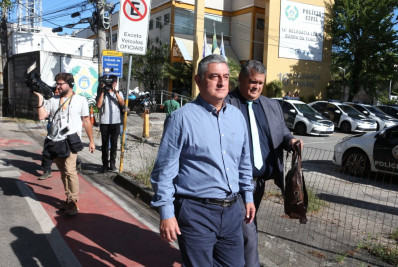 Após depoimento, familiar de empresária morta culpa cirurgião plástico: 'Não parecia ter preocupação'