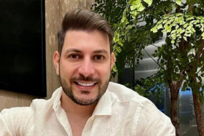 Ex-BBB Caio Afiune mostra plásticas e comenta preconceito