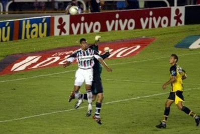 Herói em 2005, Antônio Carlos relembra gol e acredita na virada do Fluminense