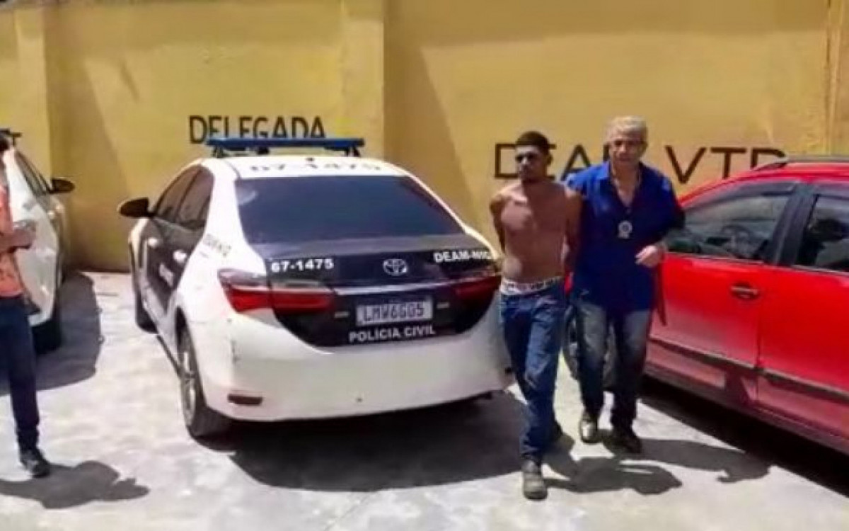 João Lucas foi preso em flagrante e encaminhado à Deam de Nova Iguaçu