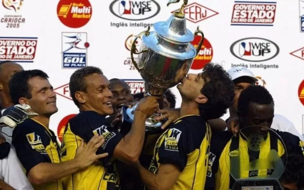 Túlio Maravilha foi campeão da Taça Guanabara com o Volta Redonda em 2005