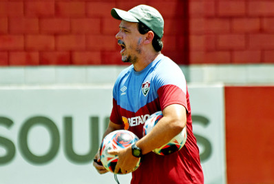 Com John Kennedy no banco, Fluminense está escalado para enfrentar o Volta Redonda