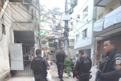 Policiamento segue reforçado na Zona Oeste após semana de confrontos e operações