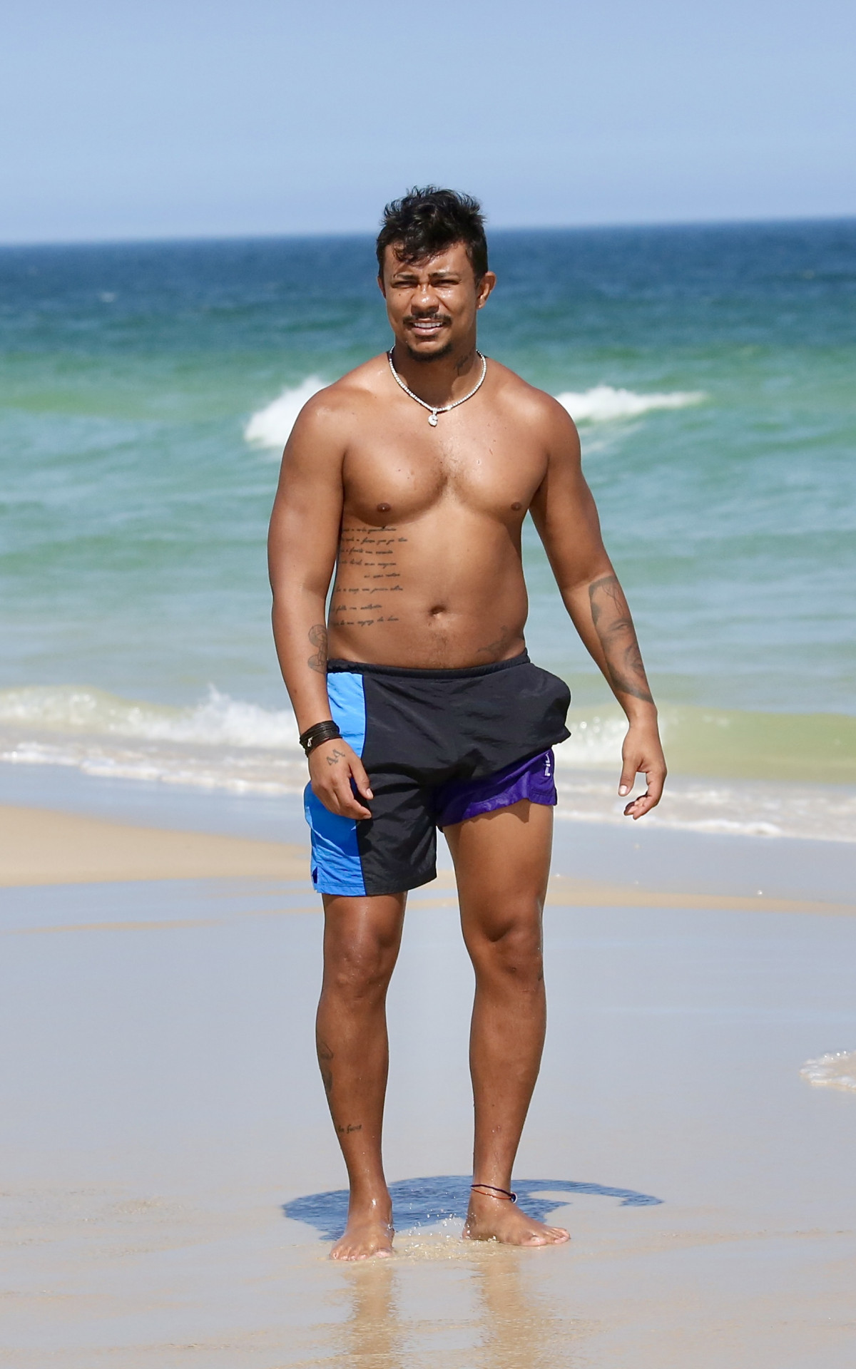 Xam&atilde; curte dia de sol na praia da Barra da Tijuca, na Zona Oeste do Rio