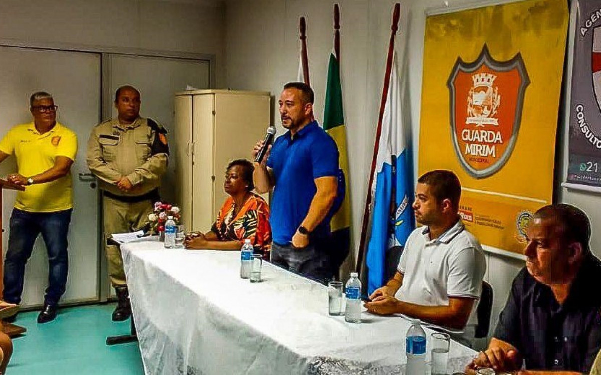 O secret&aacute;rio Luciano Arigone, ao lado do secret&aacute;rio Igo Menezes, destacou a import&acirc;ncia do projeto