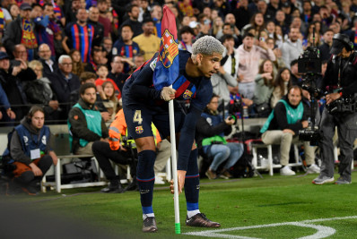 Por conta de lesão, zagueiro do Barcelona é cortado da seleção uruguaia  