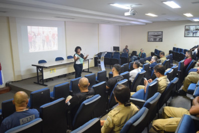 Guardas municipais e taxistas recebem qualificação gratuita do Senac RJ