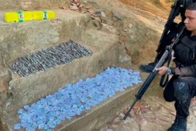 PM apreende grande quantidade de drogas na Vila Ruth, em Meriti