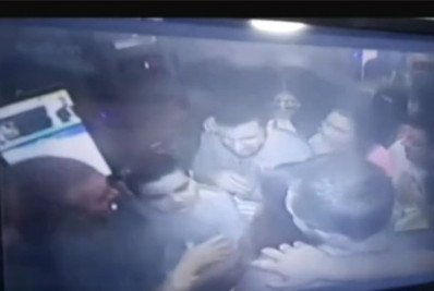 Elevador despenca e deixa feridos em Maceió; veja vídeo