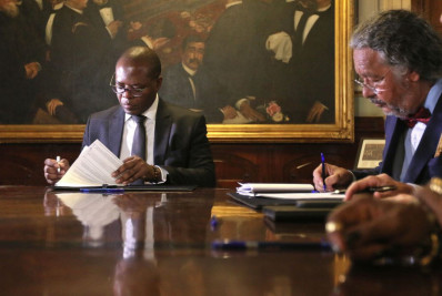 Acordo prevê ampliar acervo de objetos de religiões afro-brasileiras