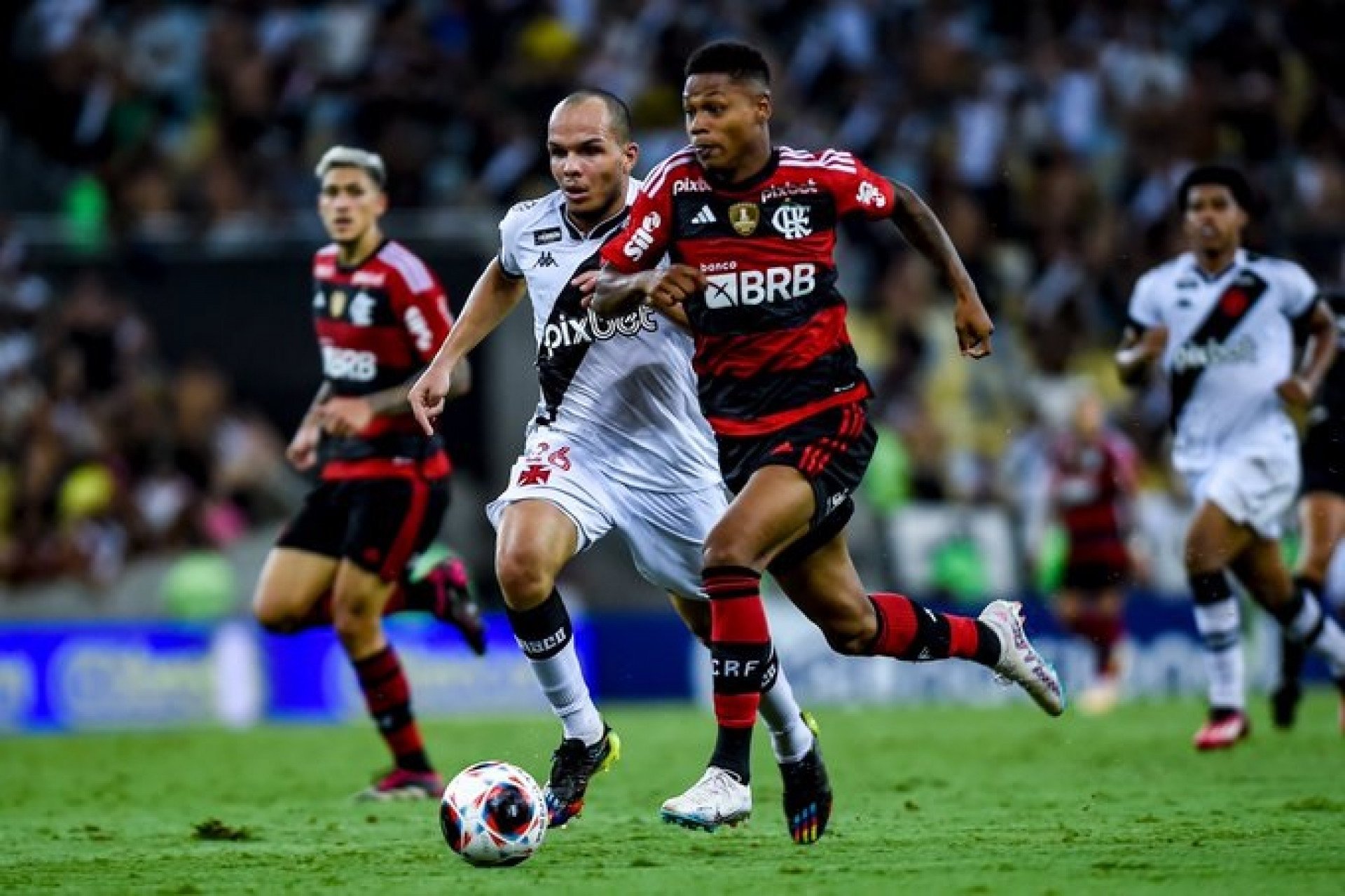 Flamengo não liberou Matheus França para a seleção brasileira sub-20 - Marcelo Cortes / CRF