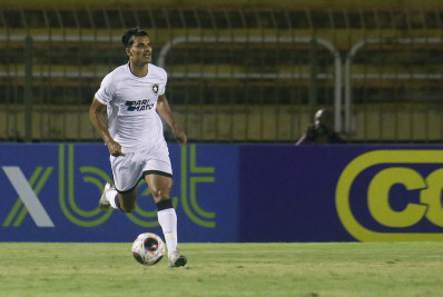 Com contratura muscular, Danilo Barbosa vira dúvida no Botafogo para o jogo contra a Portuguesa