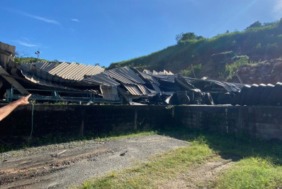 Defesa Civil interdita área de galpão que desabou no Boa Vista I