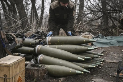 União Europeia e EUA enviam mais R$ 13 bilhões à Ucrânia para contra-atacar bombardeio russo