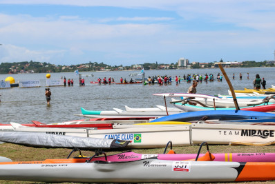 Campeonato Estadual de Canoa Havaiana teve um público estimado de 5 mil pessoas em Saquarema