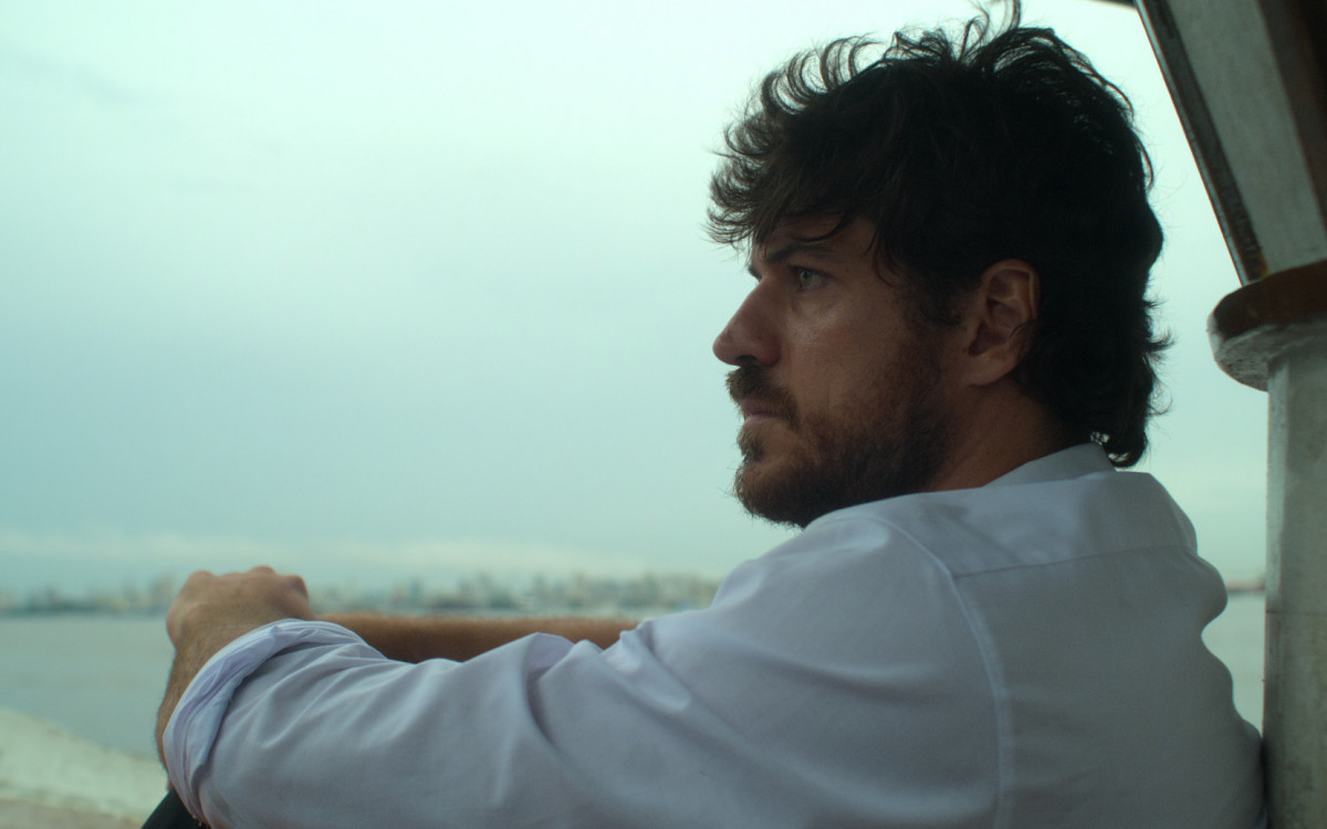 Marco Pigossi retoma o papel do policial Eric na segunda temporada de 'Cidade Invisível' - Divulgação/Netflix