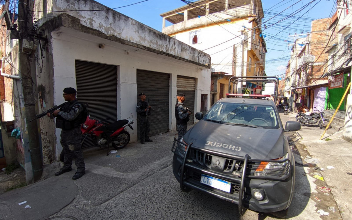BPChq refor&ccedil;a policiamento ostensivo no Jacarezinho