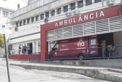 Homem é internado em estado grave depois de ser baleado na Avenida Brasil