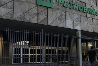 Petrobras aprova plano de demissão voluntária para até 1,1 mil pessoas