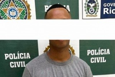 Homem é preso após apresentar documento falso na Prefeitura de Araruama