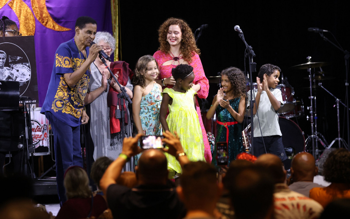 Ângela Leal e Leandra Leal no aniversário do Teatro Rival Refit