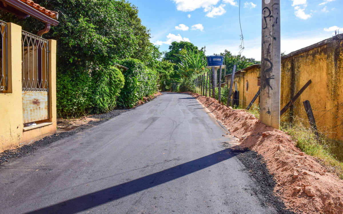 Gestão de Juninho promove maior programa de pavimentação da história do município