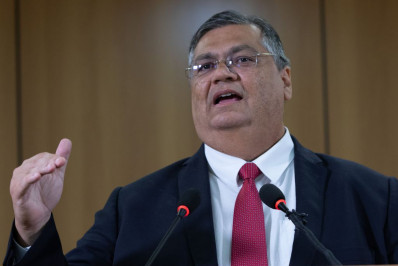 Flávio Dino acusa Dallagnol de calúnia, difamação e racismo no inquérito das fake news