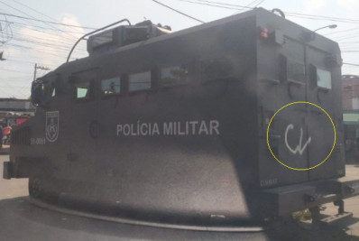 PM investiga pichação com sigla de facção criminosa em 'caveirão' na Zona Oeste