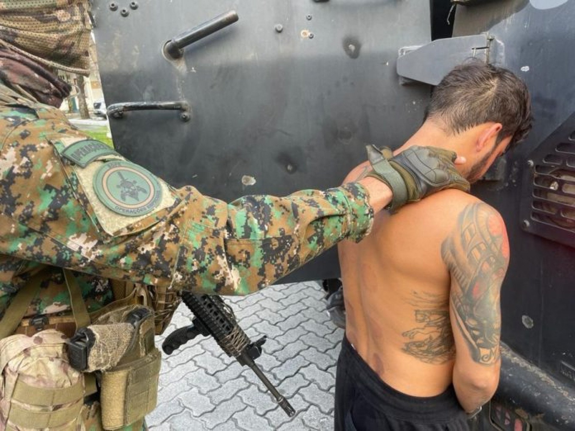 Chefe do tráfico de drogas de Sergipe, Breno Vinicius Garção Martins, conhecido como 'Breno Matuto', foi preso, nesta quinta-feira (23), no Complexo da Maré - Divulgação