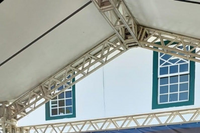 Governo do Estado esteve em Angra e Paraty fazendo entrega de ambulâncias aos municípios