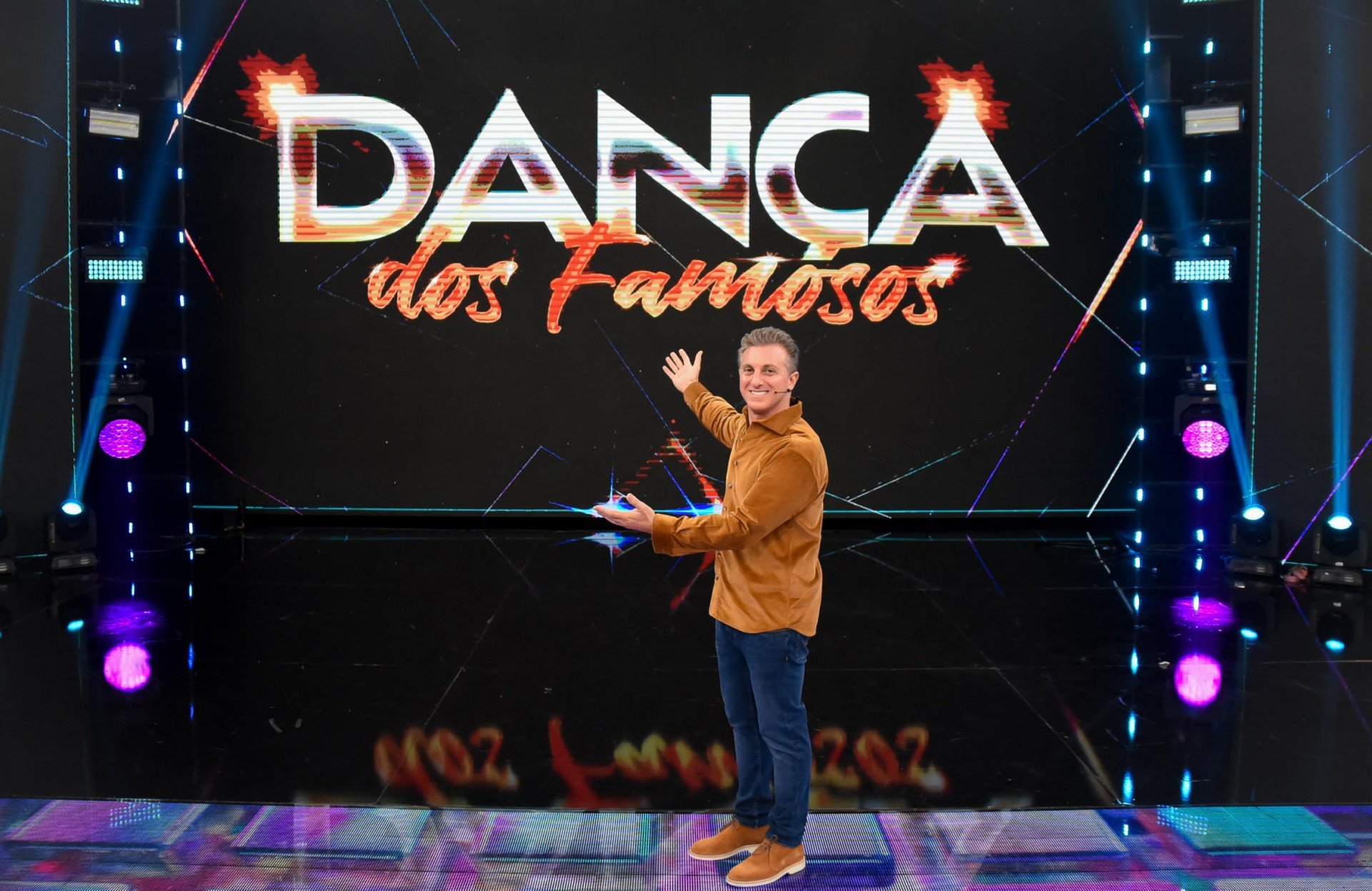 Luciano Huck apresenta 'Dança dos Famosos' - Reprodução/Globo