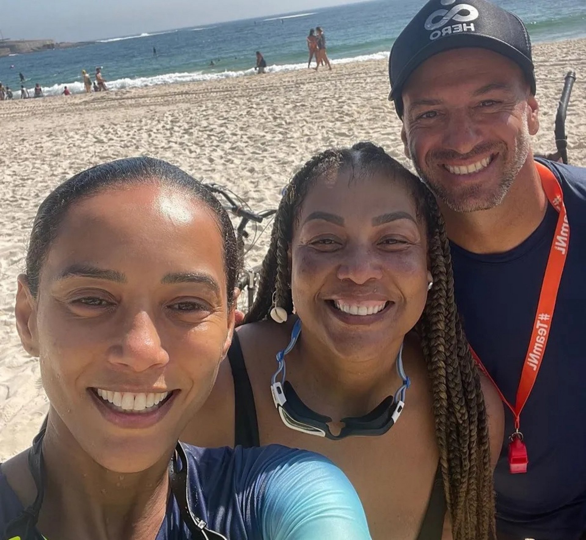 Taís Araújo com Andreia Silva e Fabio Iskandarian - Reprodução / Instagram