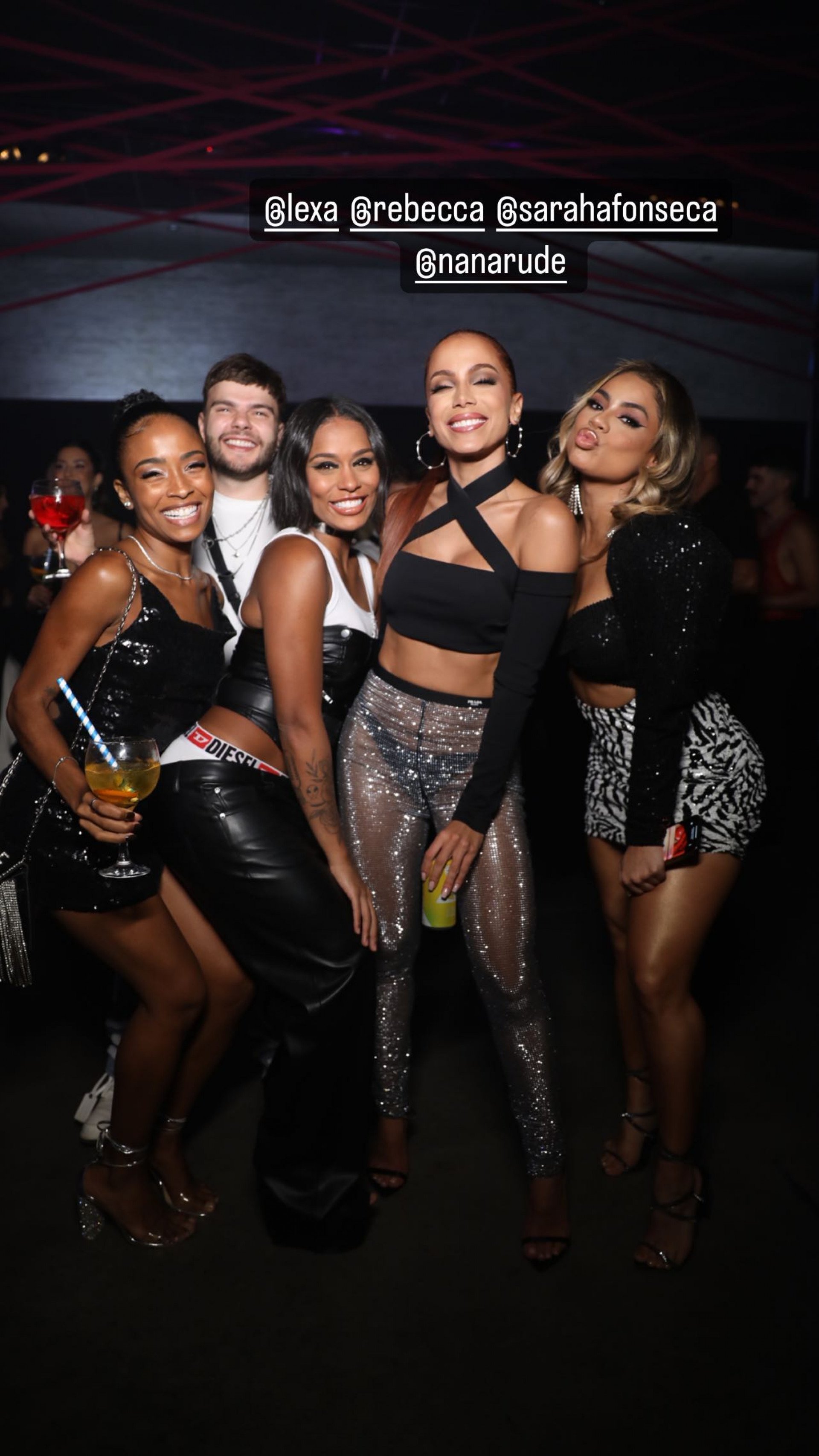 Anitta se divertiu em festa de aniversário com Lexa, Rebecca e Sarah Fonseca - Reprodução/Instagram