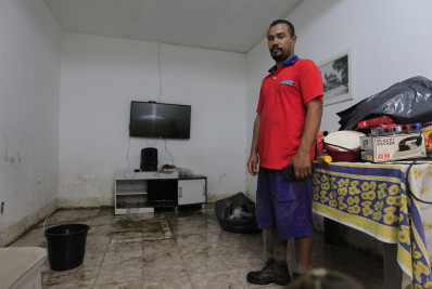 Duas semanas após rompimento de adutora, moradores atingidos reclamam do valor de indenizações