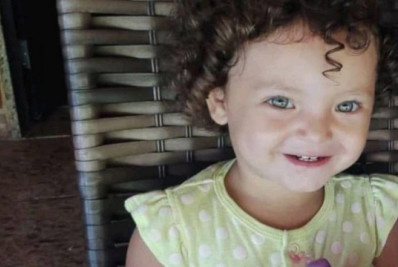 Bebê atingida por bala perdida em comunidade de Copacabana recebe alta após 15 dias internada