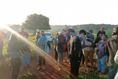 Mulheres do Movimento sem Terra ocupam fazenda em Goiás