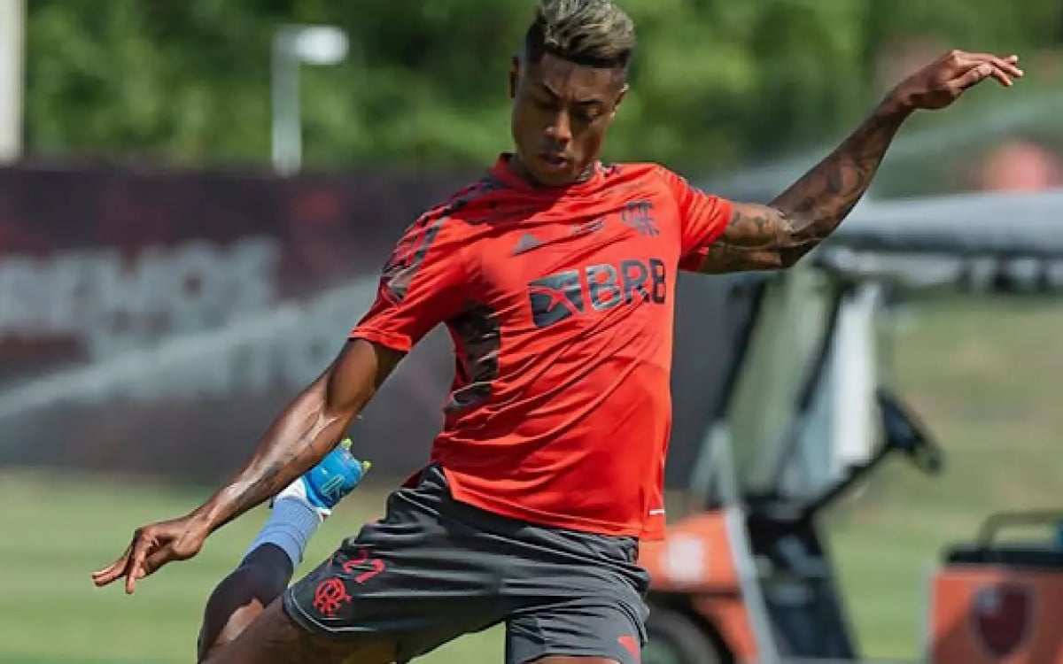Bruno Henrique em treinamento pelo Flamengo. -  Reprodução / Instagram