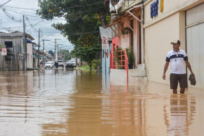 Com milhares sem abrigo, Rio Branco deve sofrer com mais chuvas fortes