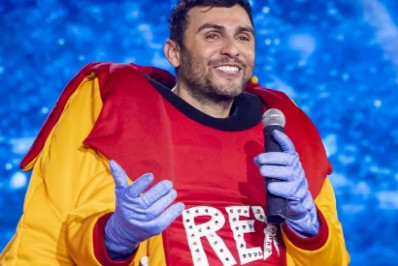 É ele! Mano Walter é revelado no 'The Masked Singer Brasil'; confira!