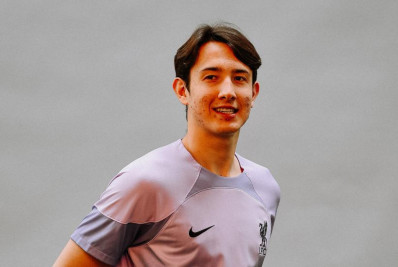 Fluminense e Liverpool assinam documentos pela transferência de goleiro