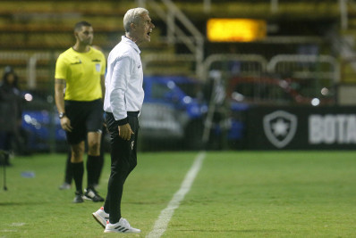 Com trio poupado, Botafogo divulga lista relacionados para enfrentar o Audax